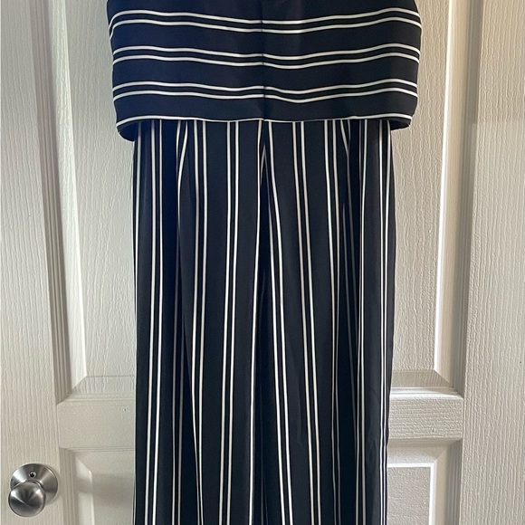 TAHARI STUNNING Sz 10 🍒NWOTS🍒NAVY & WHITE DRESS JUMPSUIT W TOP KNOT DETA… - Picture 4 of 6